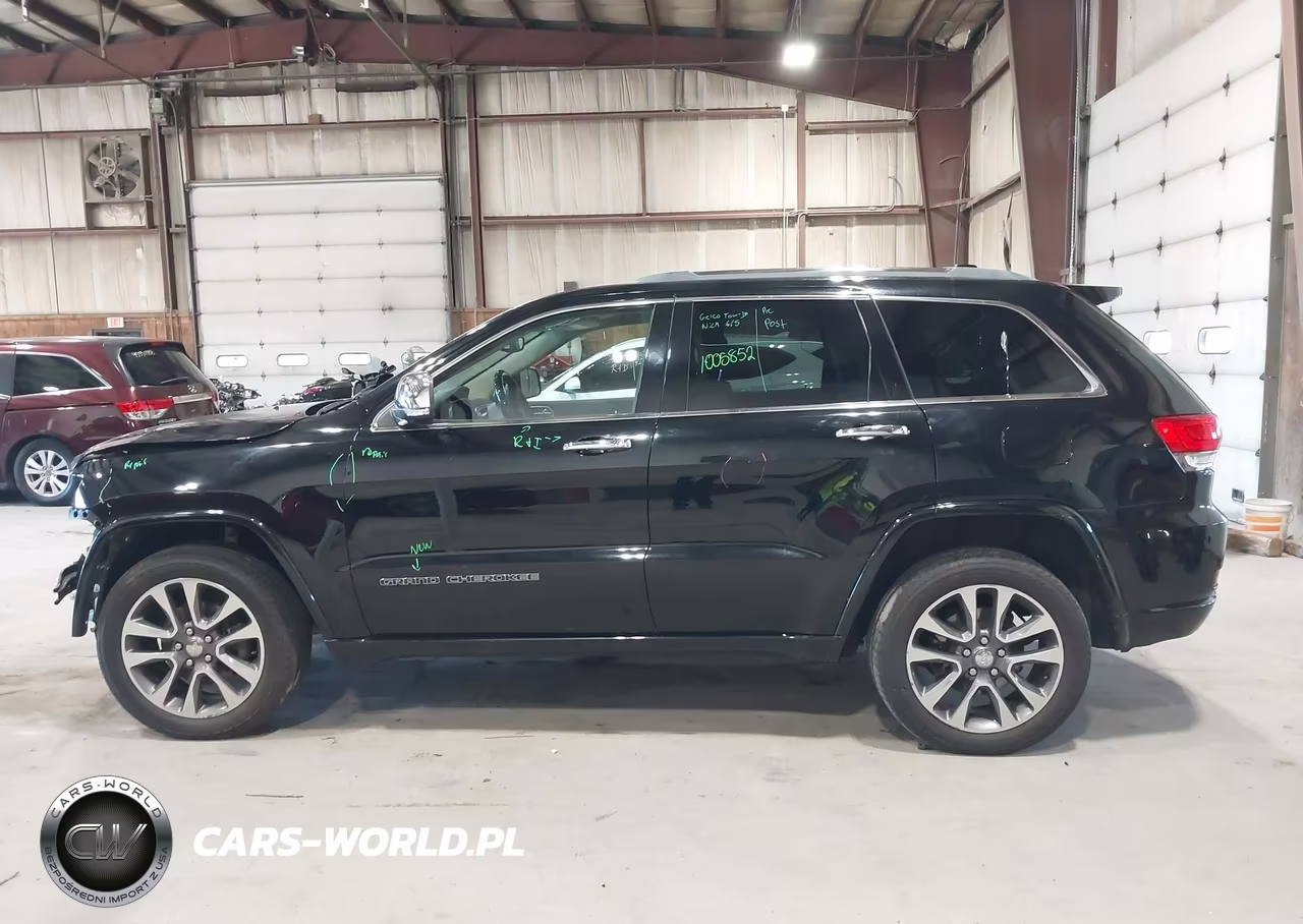 2018 Jeep Grand Cherokee Overland 4X4 VIN:1C4RJFCG9JC190106 - 14