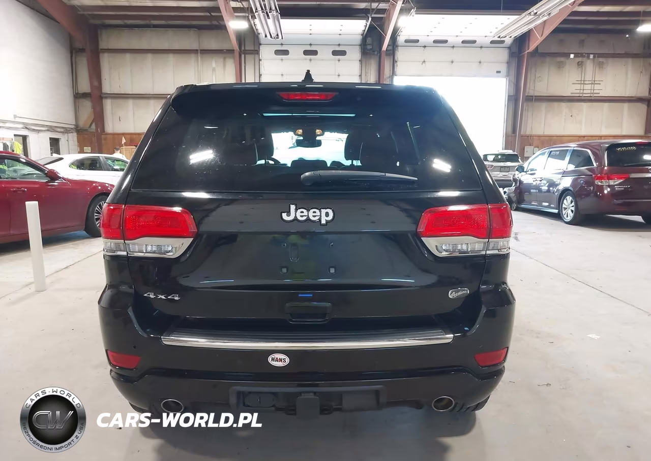 2018 Jeep Grand Cherokee Overland 4X4 VIN:1C4RJFCG9JC190106 - 16