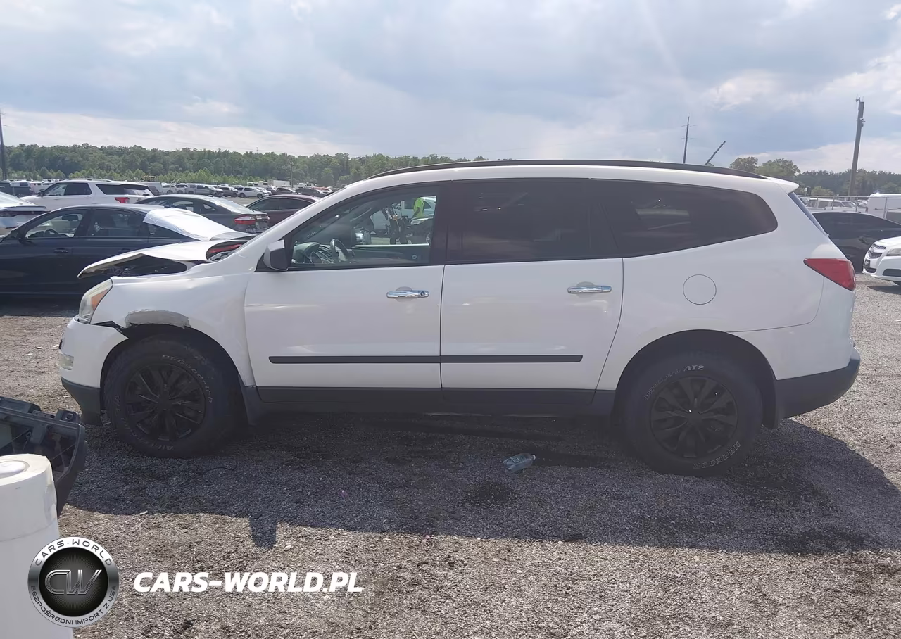 2012 Chevrolet Traverse Ls VIN:1GNKVFED9CJ203158 - 14