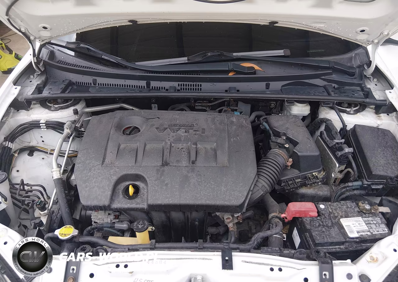 2014 Toyota Corolla S Plus VIN:5YFBURHE4EP119944 - 10