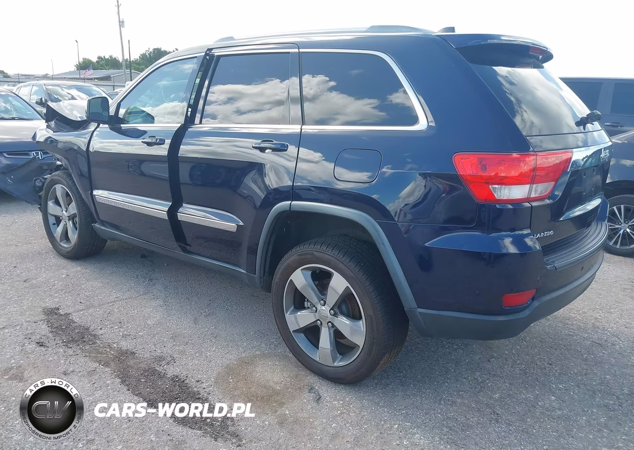 2012 Jeep Grand Cherokee Laredo VIN:1C4RJEAG0CC258728 - 3