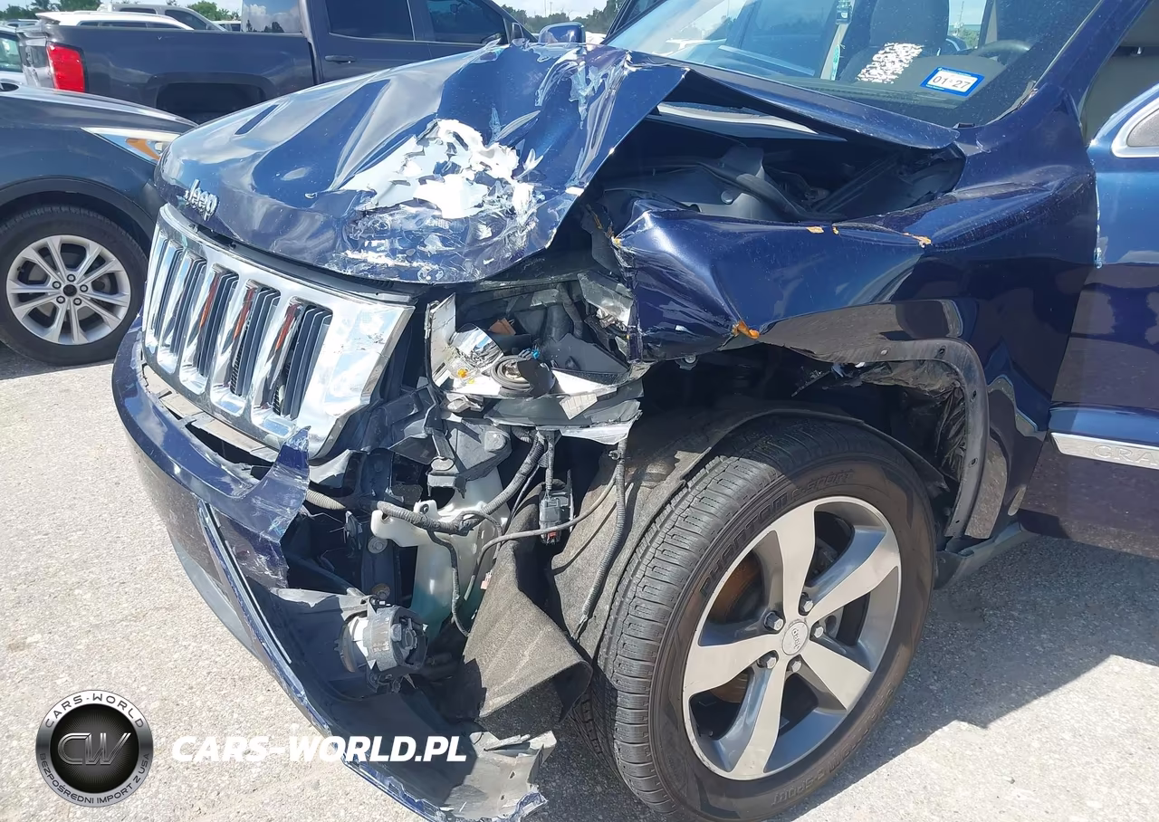 2012 Jeep Grand Cherokee Laredo VIN:1C4RJEAG0CC258728 - 6