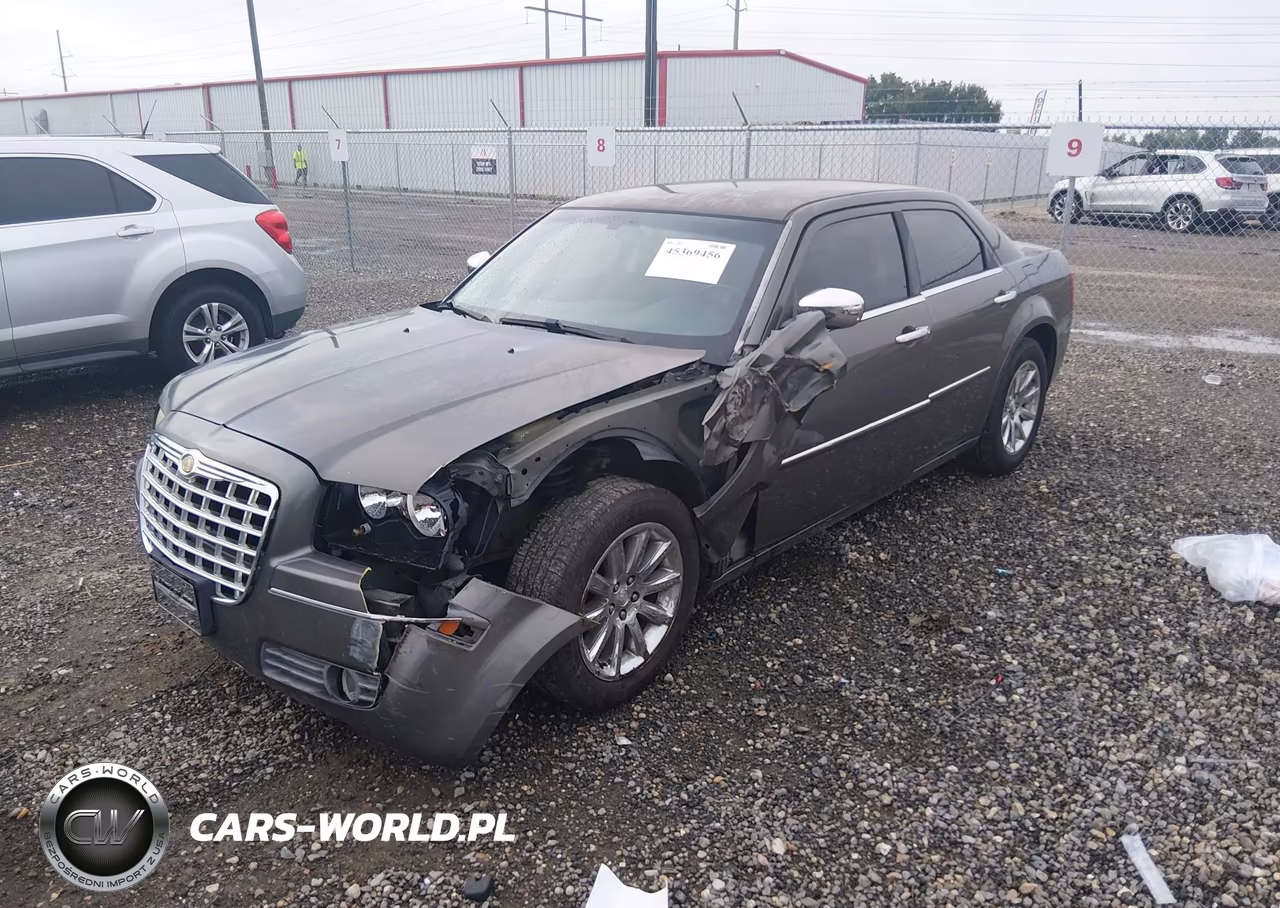 2010 Chrysler 300 Touring-Signature Series-Executive Series VIN:2C3CA5CV0AH167555 - 2