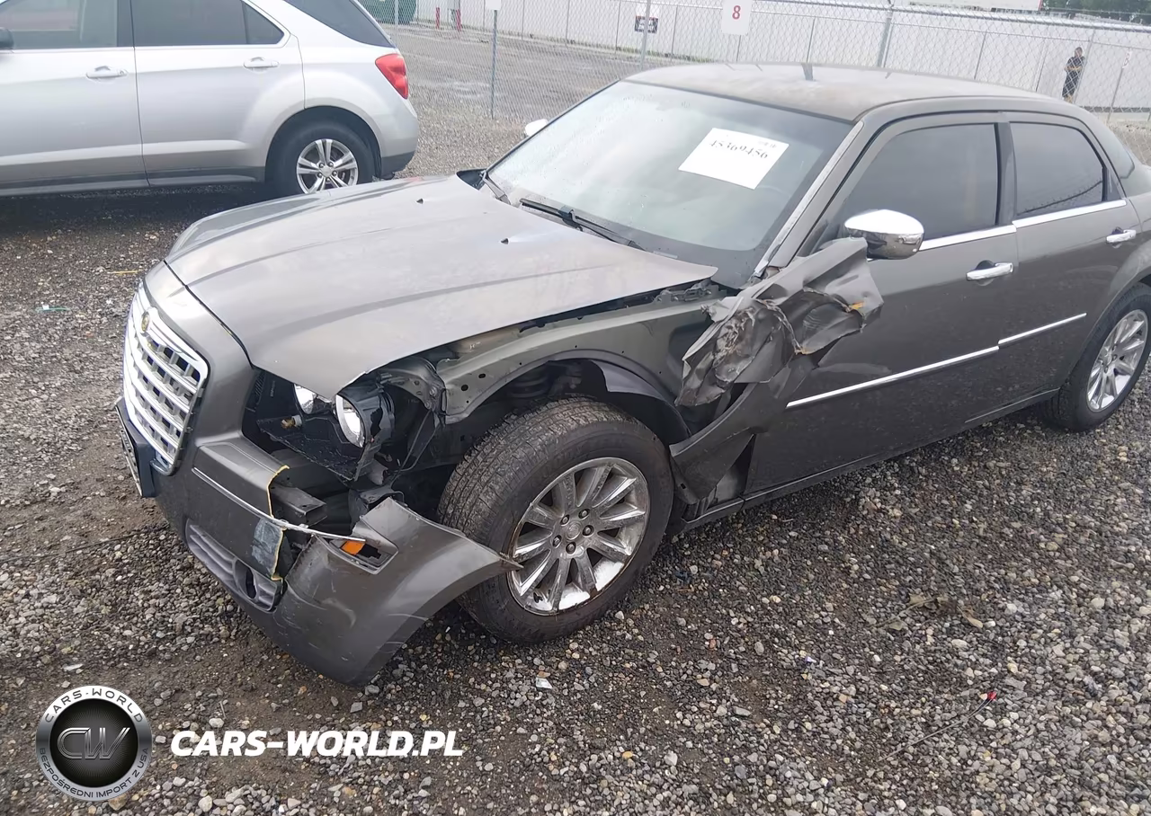 2010 Chrysler 300 Touring-Signature Series-Executive Series VIN:2C3CA5CV0AH167555 - 6