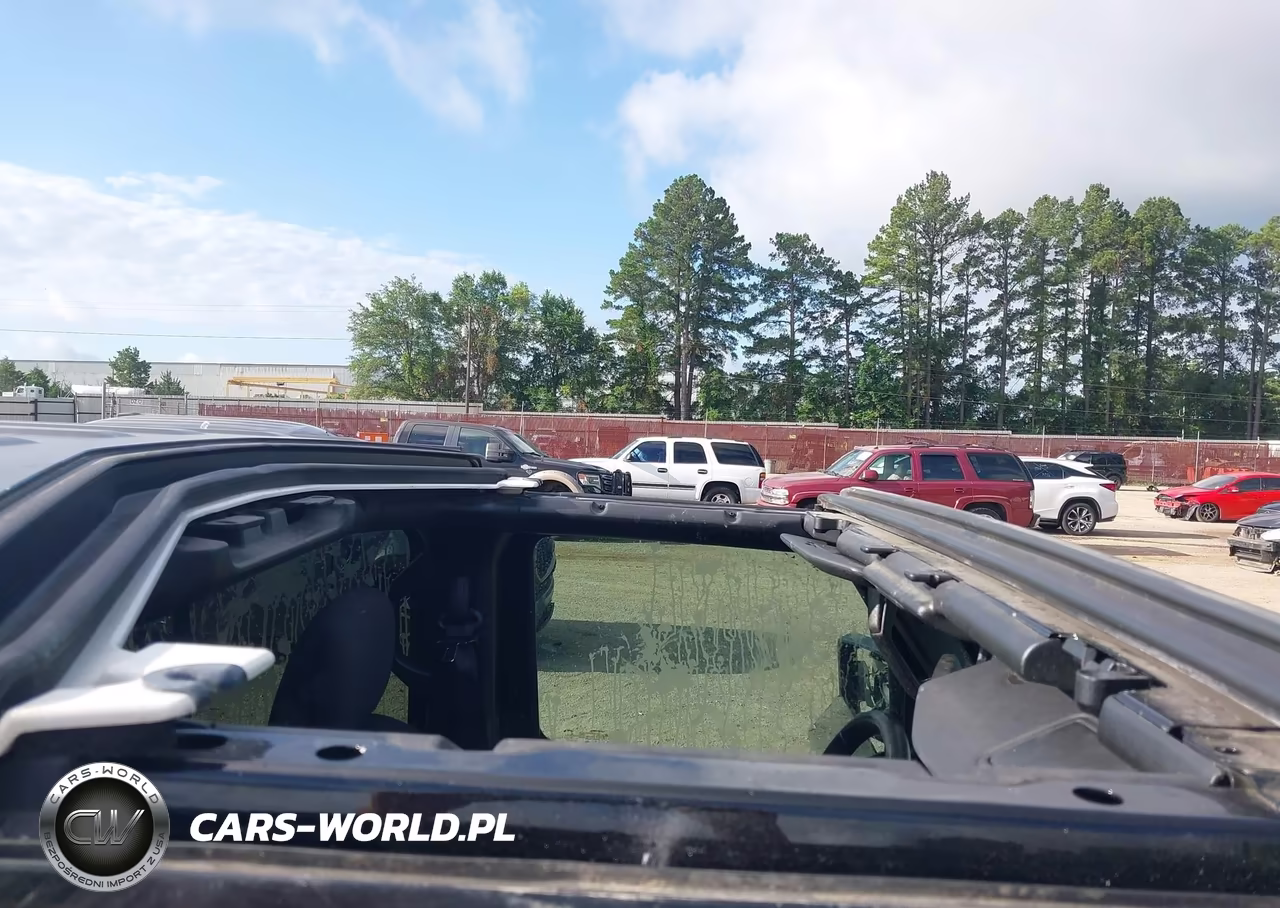 2019 Jeep Wrangler Unlimited Sport S 4X4 VIN:1C4HJXDG3KW551314 - 22