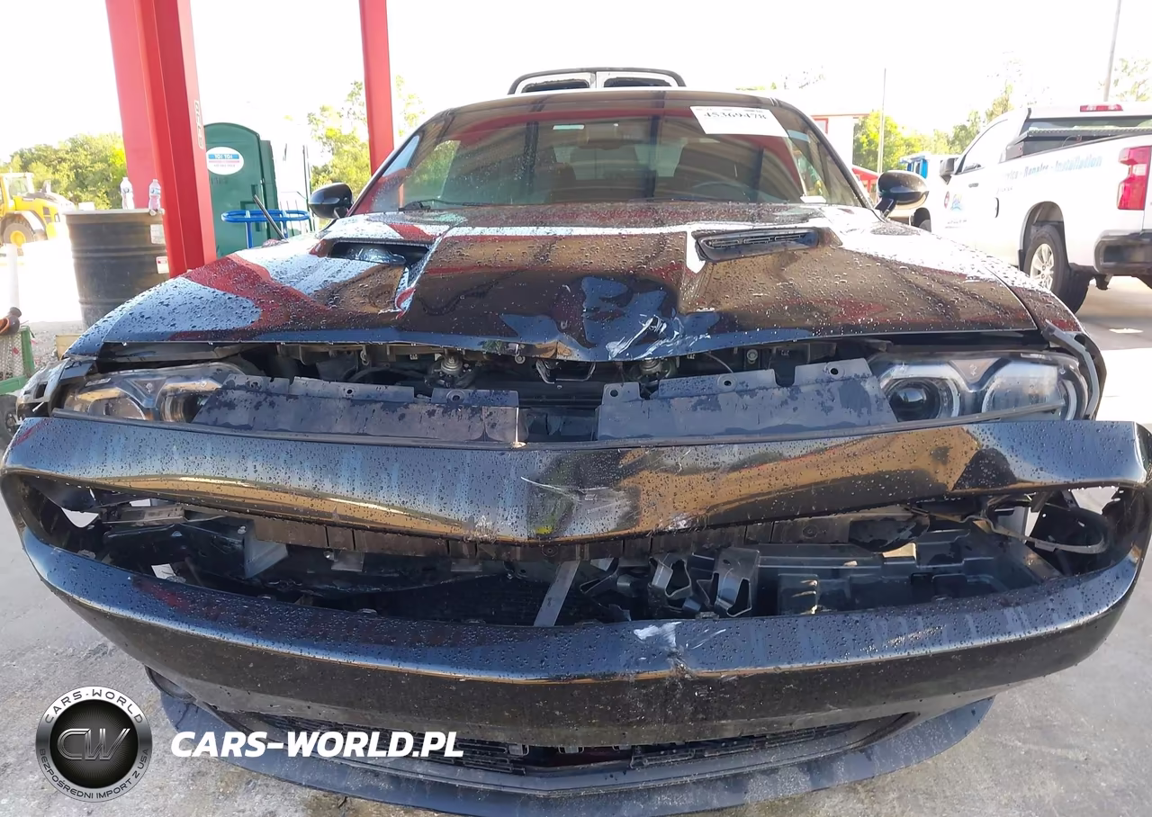 2020 Dodge Challenger Sxt VIN:2C3CDZAG3LH239807 - 6