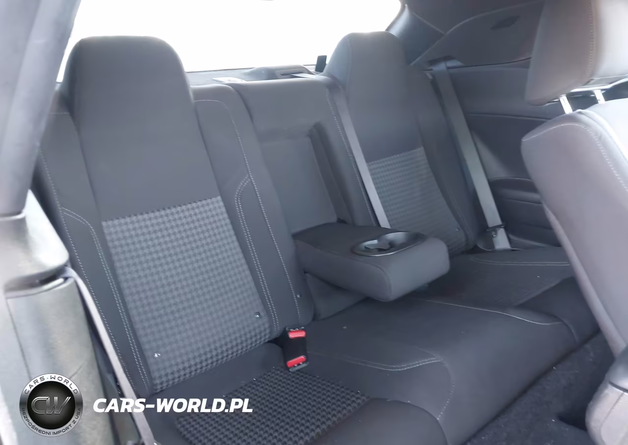 2020 Dodge Challenger Sxt VIN:2C3CDZAG3LH239807 - 8