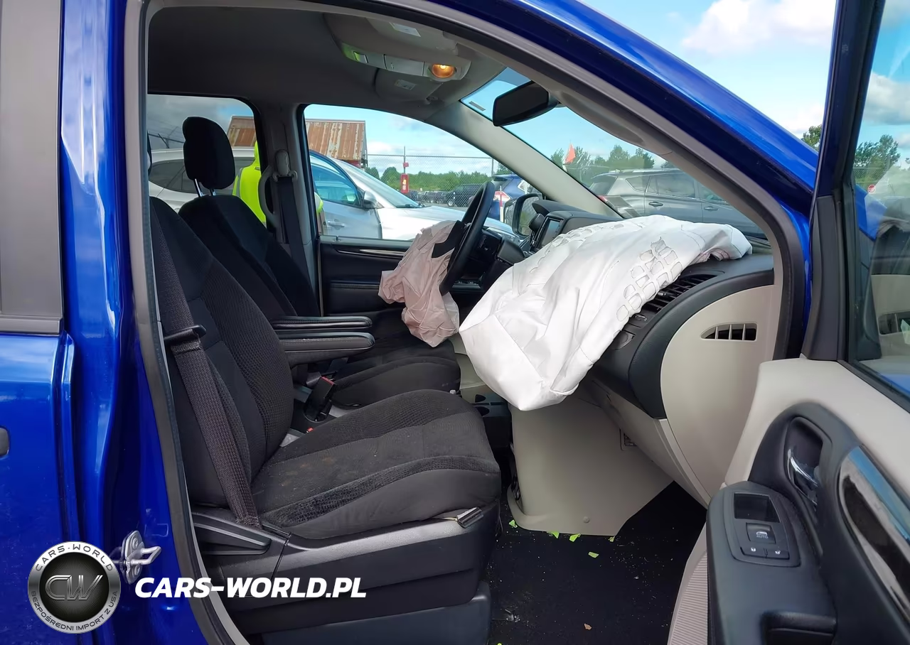 2019 Dodge Grand Caravan Se VIN:2C4RDGBG8KR780904 - 5