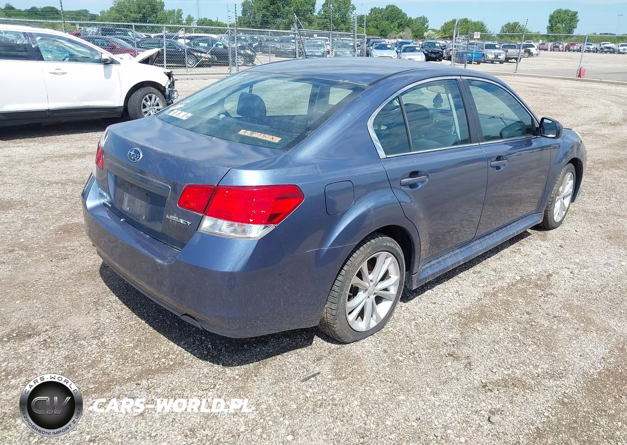 2013 Subaru Legacy 2.5I Premium VIN:4S3BMCC69D3028429 - 4
