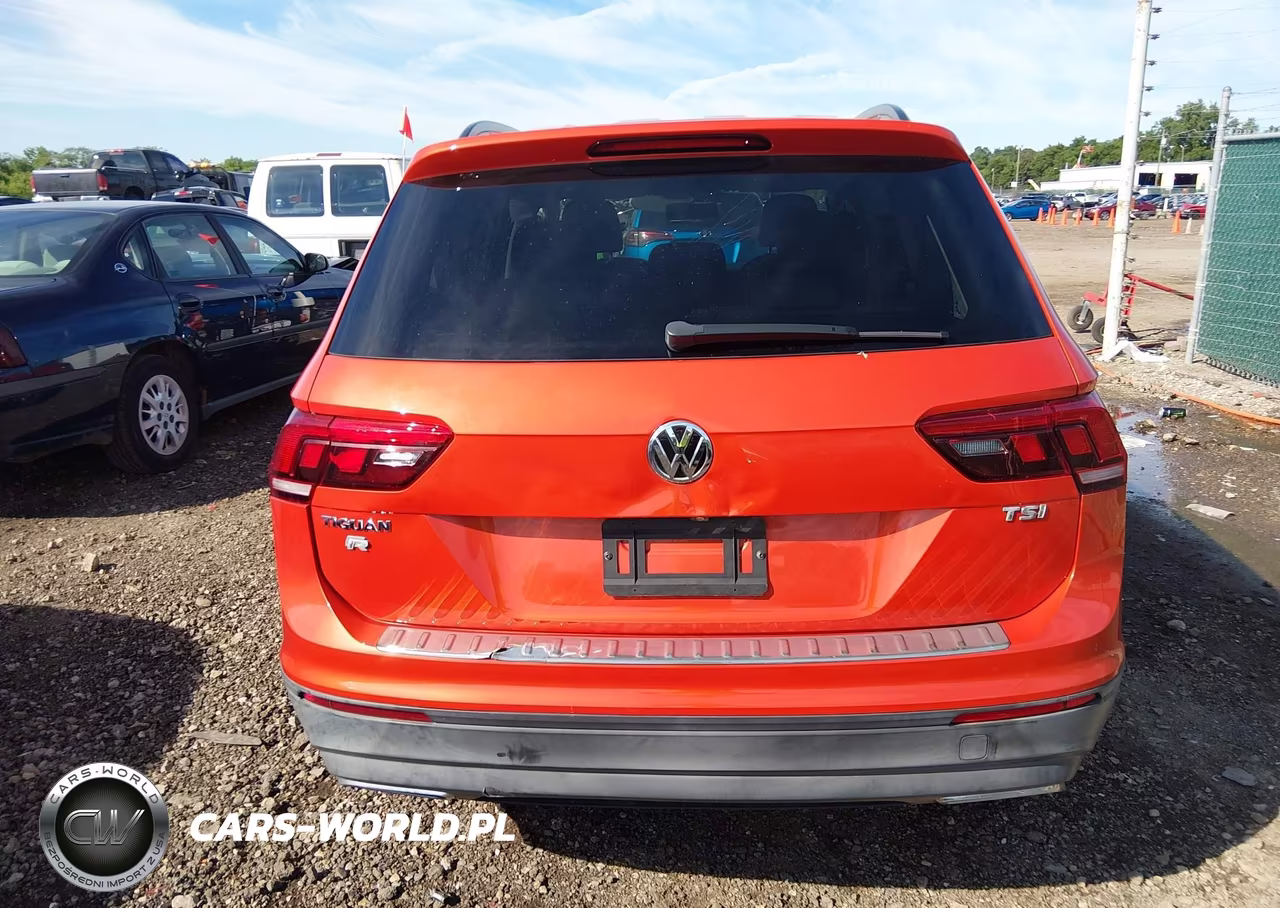 2019 Volkswagen Tiguan 2.0T S VIN:3VV1B7AXXKM099026 - 16