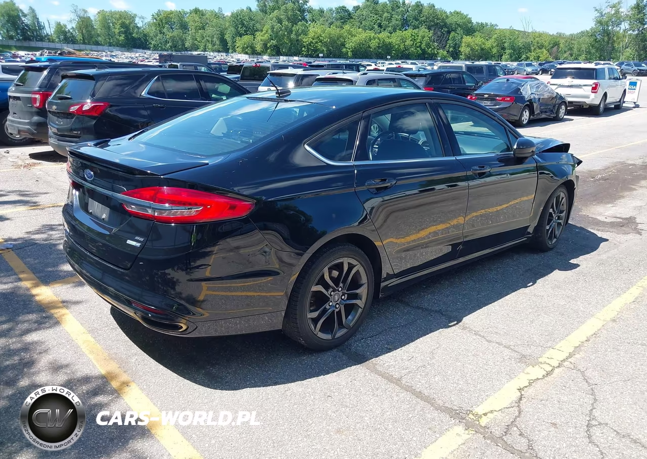 2018 Ford Fusion Se VIN:3FA6P0T94JR156467 - 4