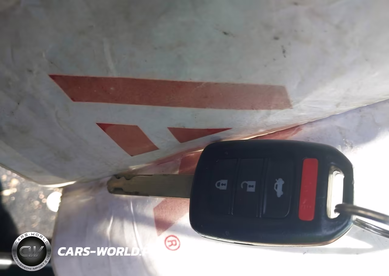 2013 Honda Accord Lx VIN:1HGCR2F33DA264704 - 11