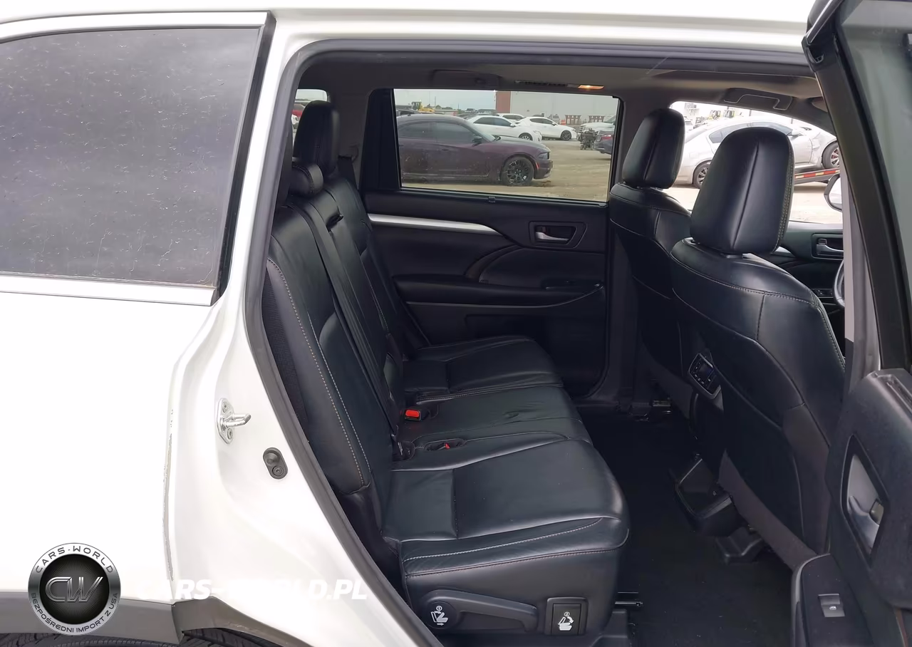 2017 Toyota Highlander Xle VIN:5TDKZRFH7HS520155 - 8
