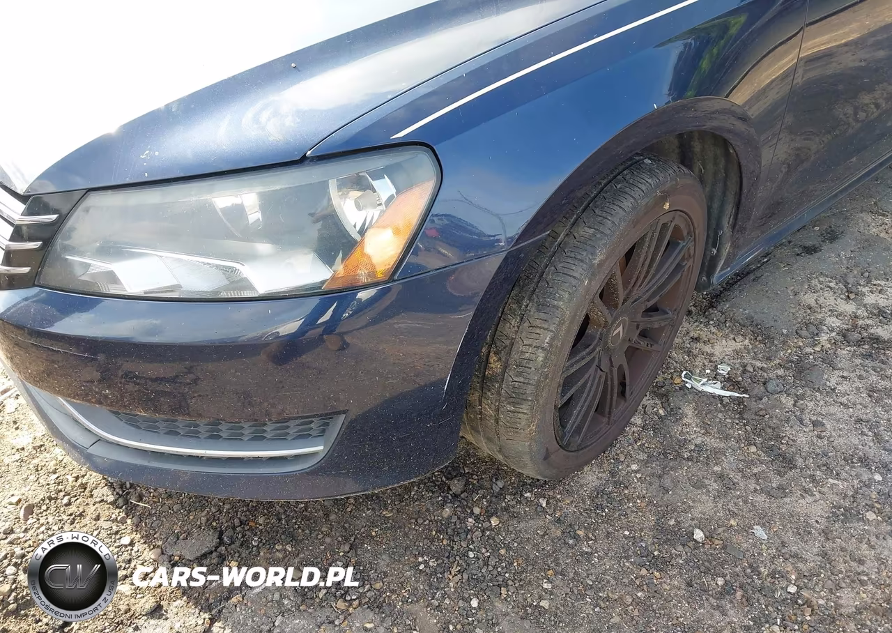 2015 Volkswagen Passat 2.0L Tdi Se VIN:1VWBV7A37FC032511 - 12