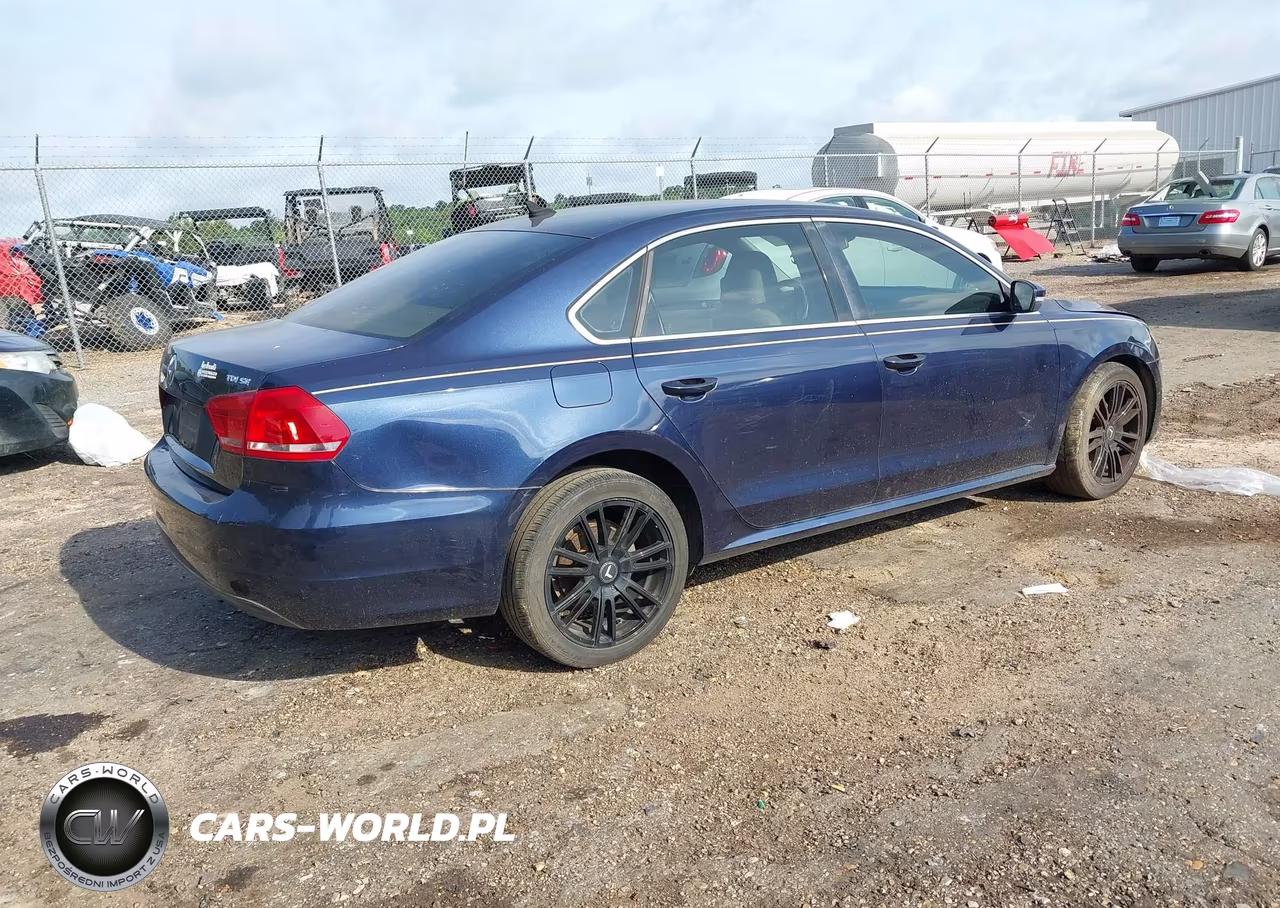 2015 Volkswagen Passat 2.0L Tdi Se VIN:1VWBV7A37FC032511 - 4