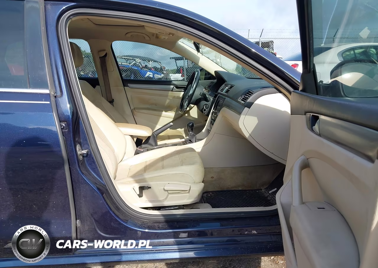 2015 Volkswagen Passat 2.0L Tdi Se VIN:1VWBV7A37FC032511 - 5