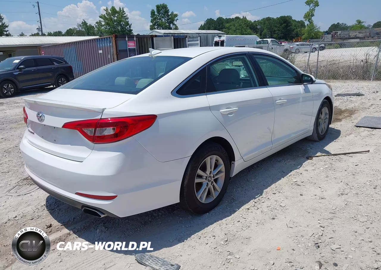 2016 Hyundai Sonata Se VIN:5NPE24AF6GH278120 - 4