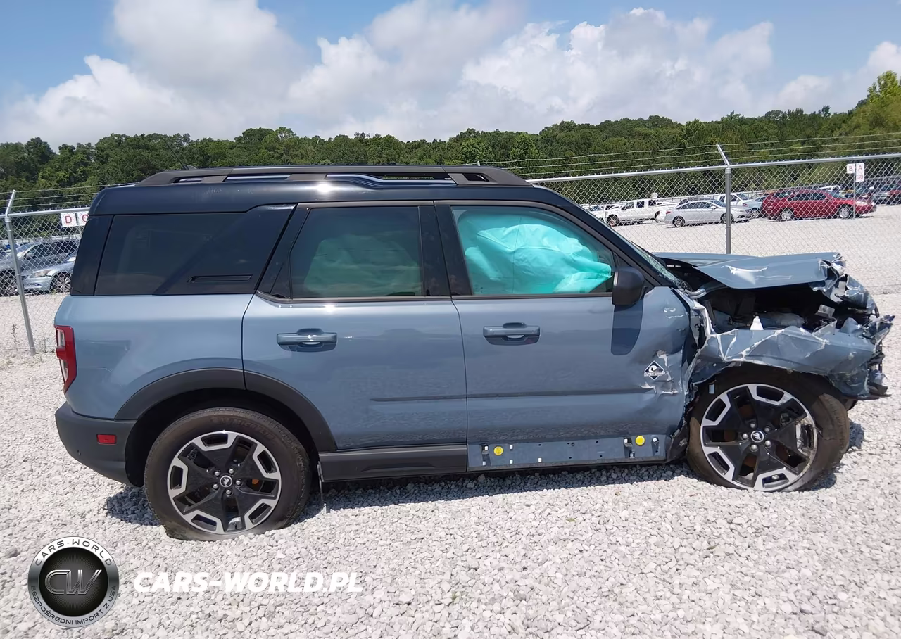 2024 Ford Bronco Sport Outer Banks VIN:3FMCR9C64RRF36384 - 12