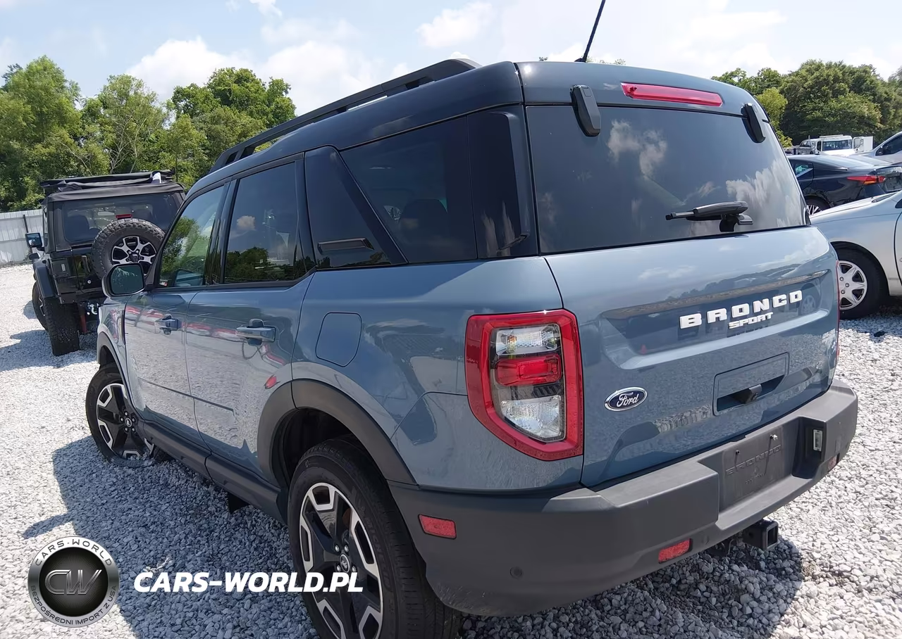 2024 Ford Bronco Sport Outer Banks VIN:3FMCR9C64RRF36384 - 3