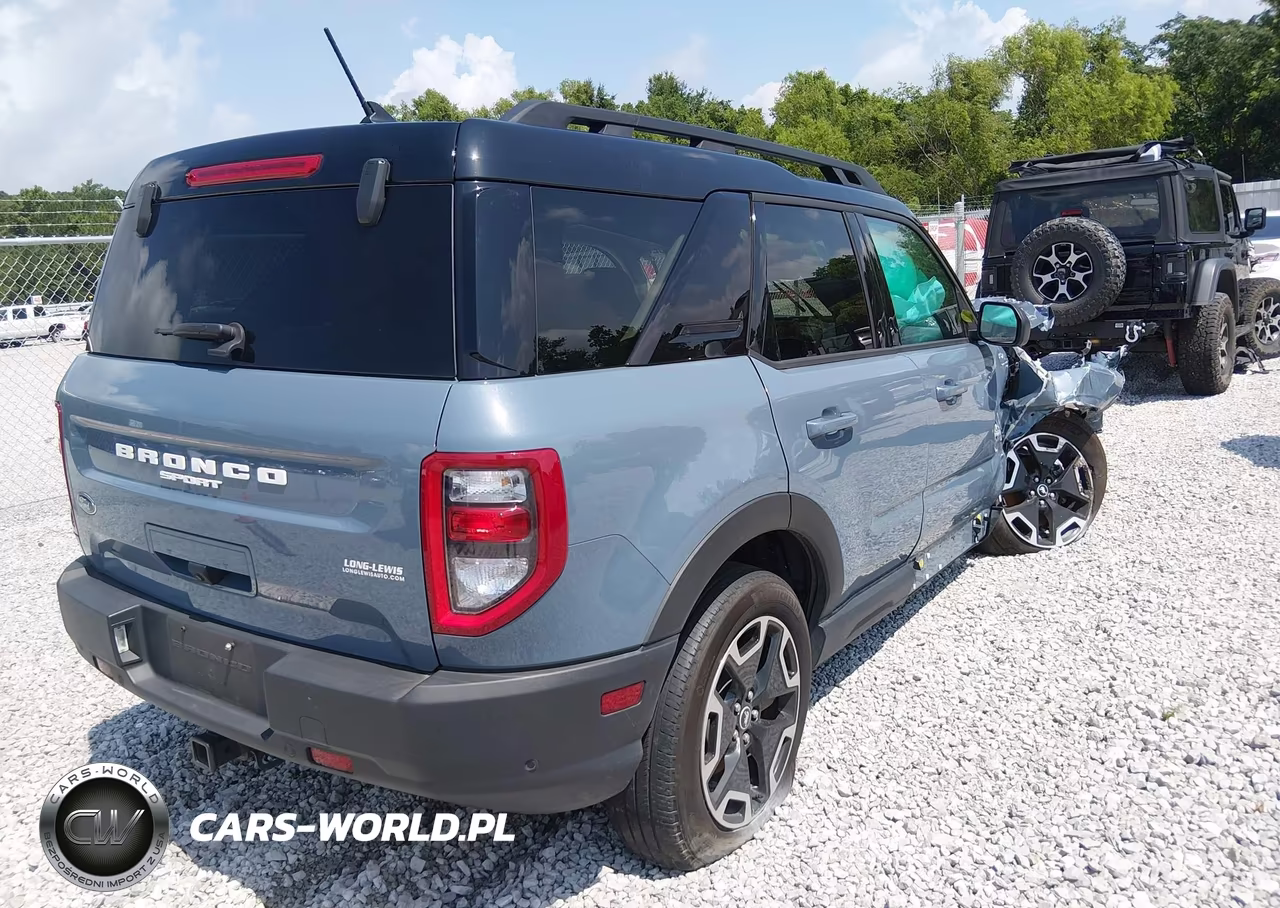 2024 Ford Bronco Sport Outer Banks VIN:3FMCR9C64RRF36384 - 4