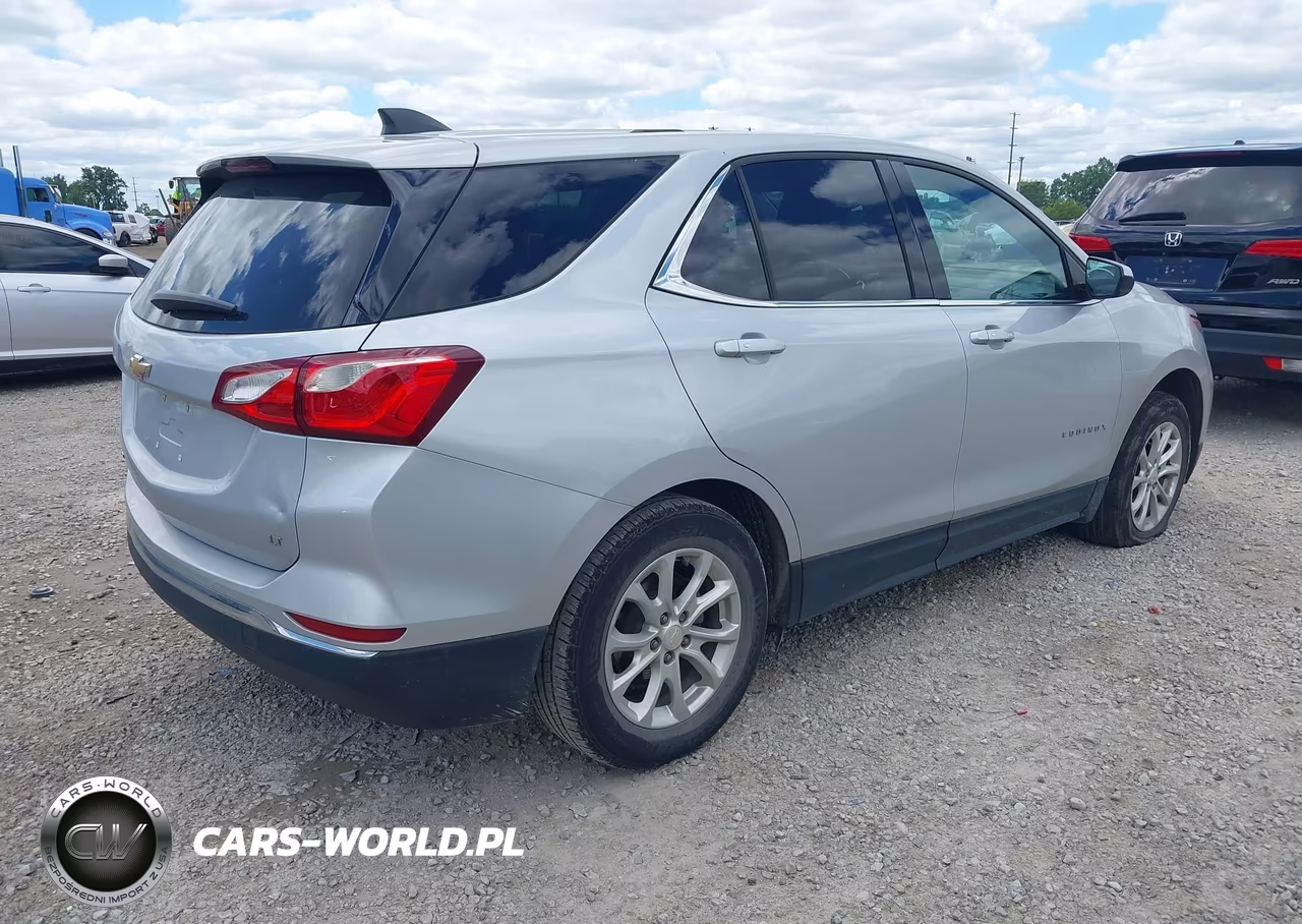 2018 Chevrolet Equinox Lt VIN:2GNAXJEV0J6115420 - 4