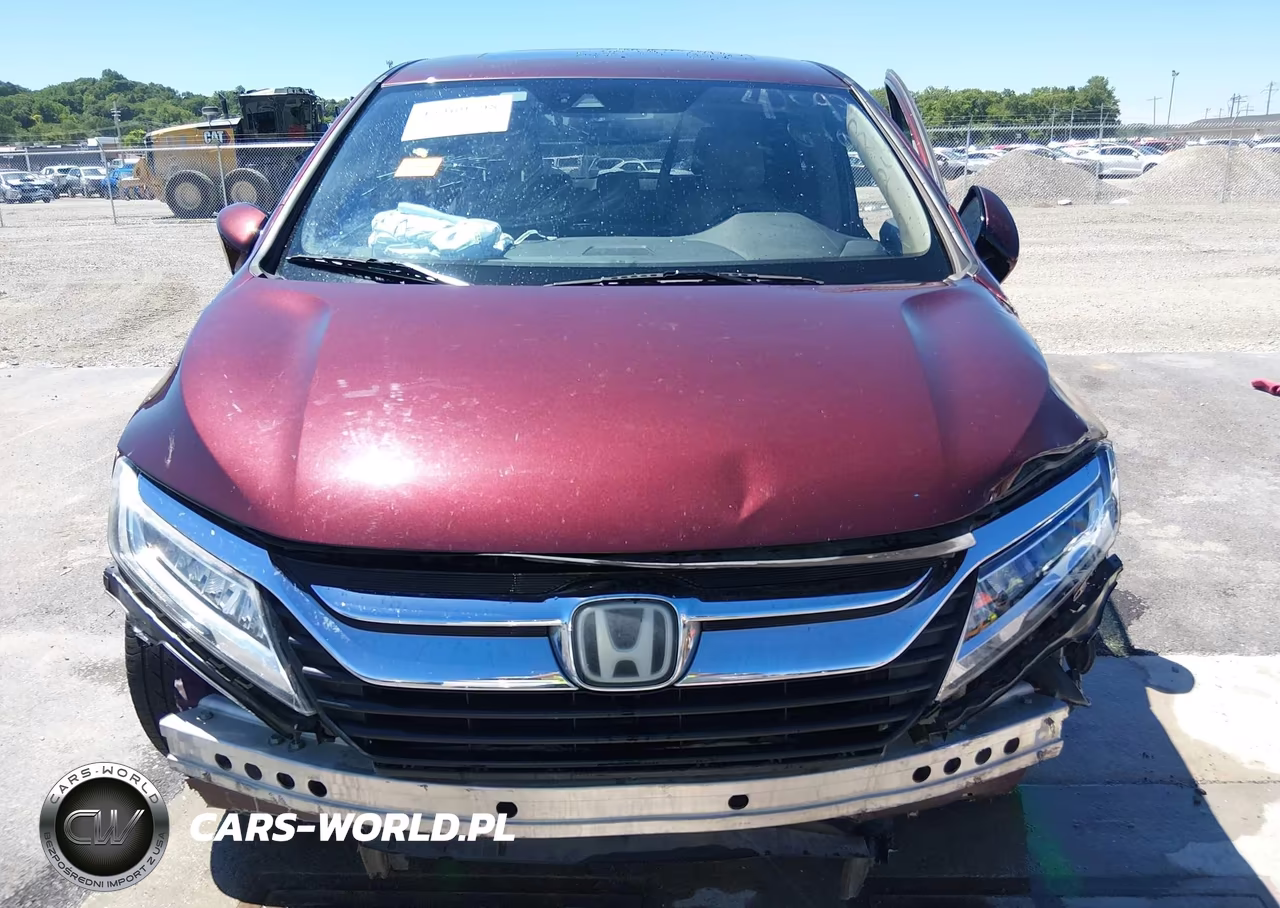 2018 Honda Odyssey Elite VIN:5FNRL6H93JB049703 - 6