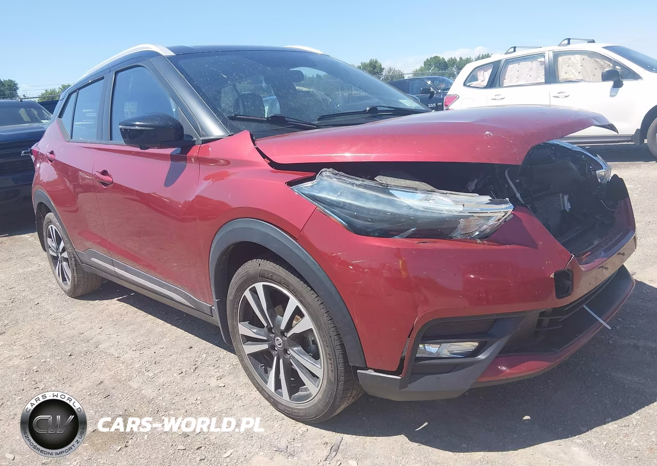 2018 Nissan Kicks Sr