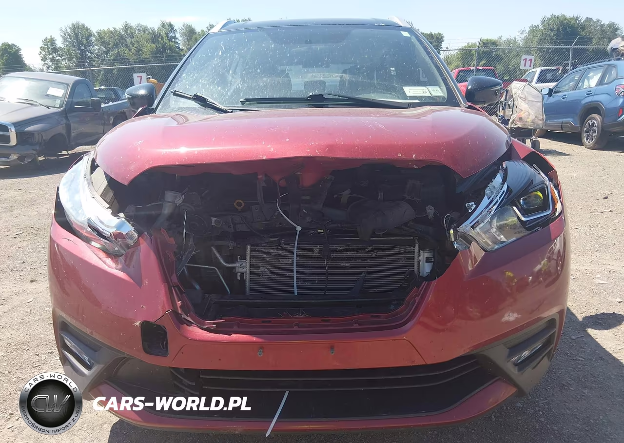 2018 Nissan Kicks Sr VIN:3N1CP5CU1JL543577 - 13
