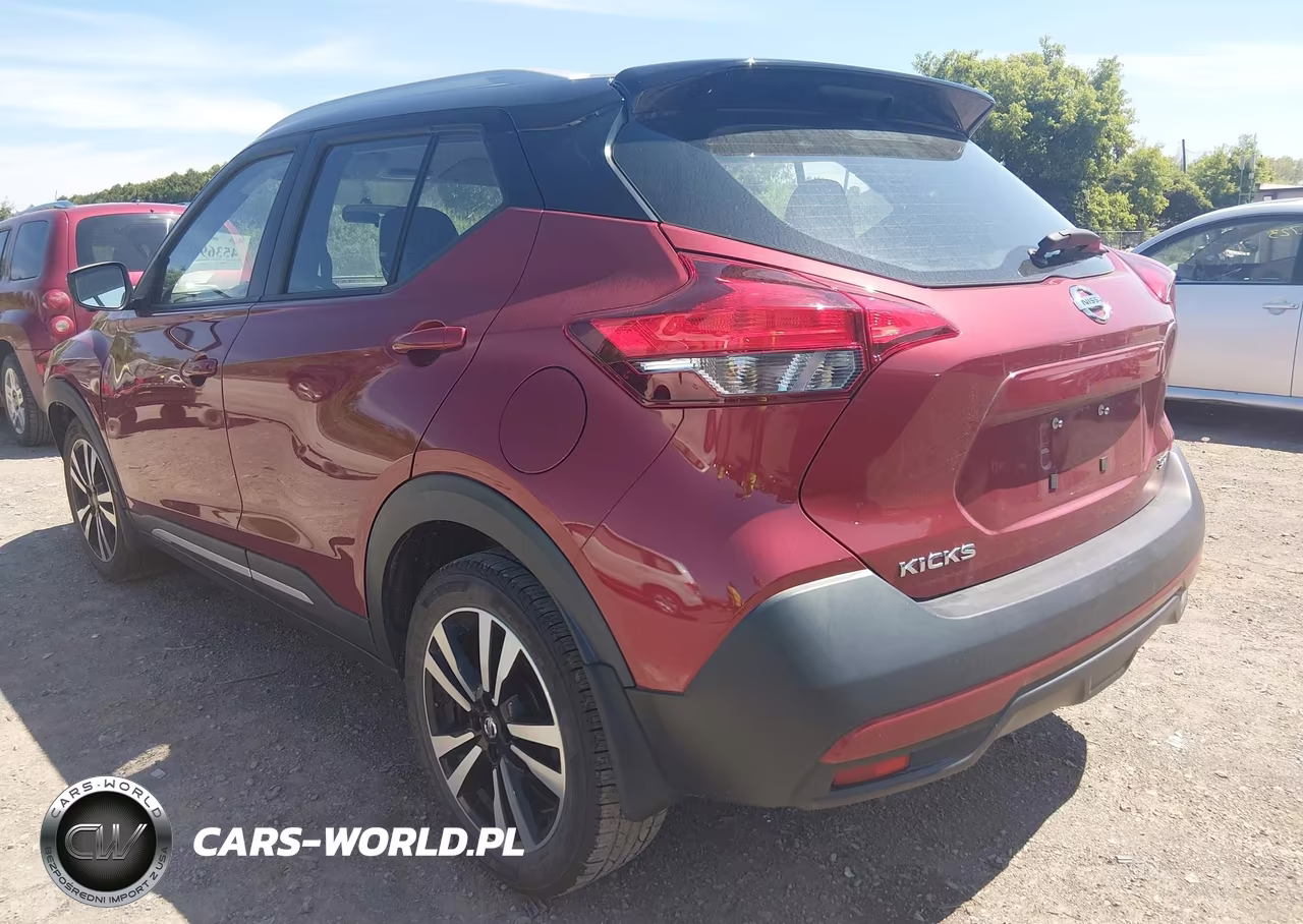 2018 Nissan Kicks Sr VIN:3N1CP5CU1JL543577 - 3