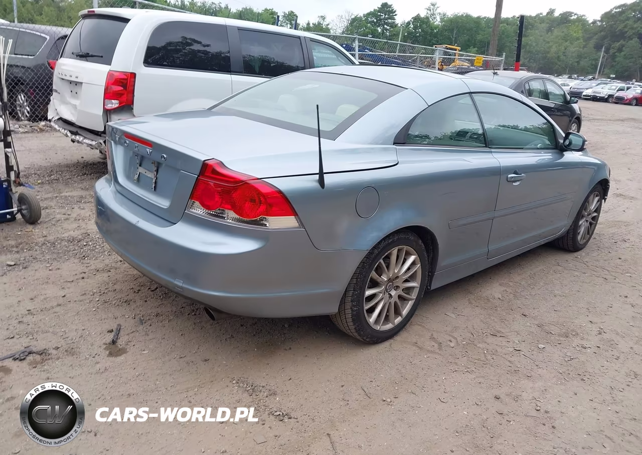 2009 Volvo C70 T5 VIN:YV1MC67209J075415 - 4