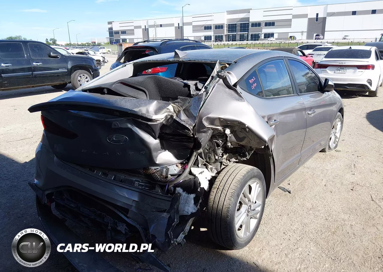 2020 Hyundai Elantra Sel VIN:KMHD84LFXLU035820 - 4