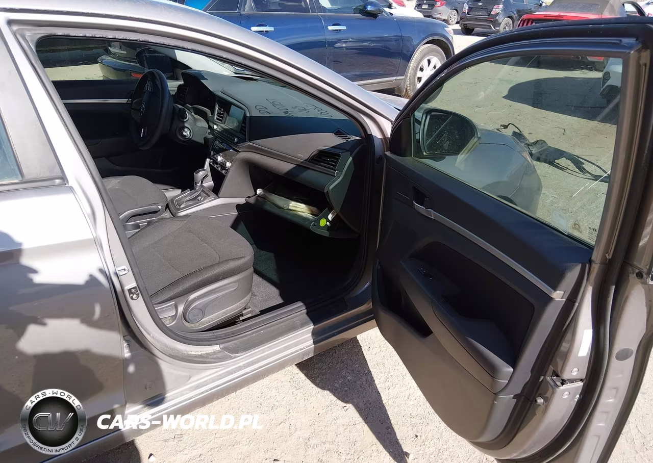 2020 Hyundai Elantra Sel VIN:KMHD84LFXLU035820 - 5