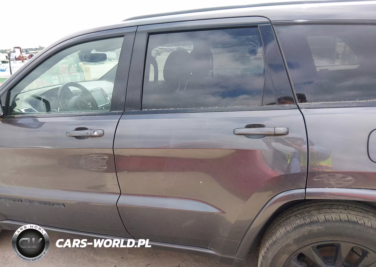 2019 Jeep Grand Cherokee Altitude 4X4 VIN:1C4RJFAG8KC553919 - 14