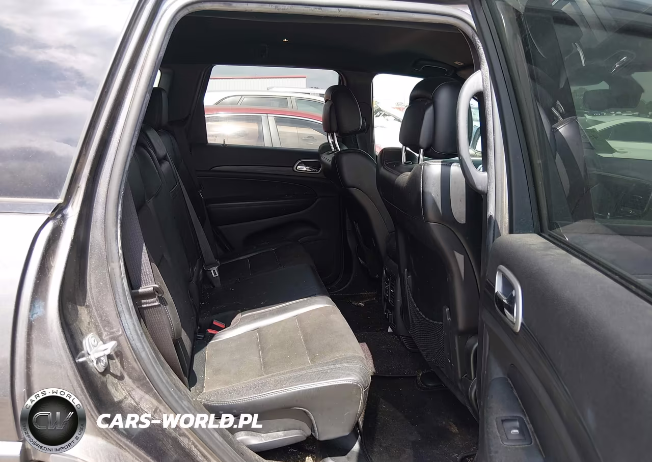 2019 Jeep Grand Cherokee Altitude 4X4 VIN:1C4RJFAG8KC553919 - 8