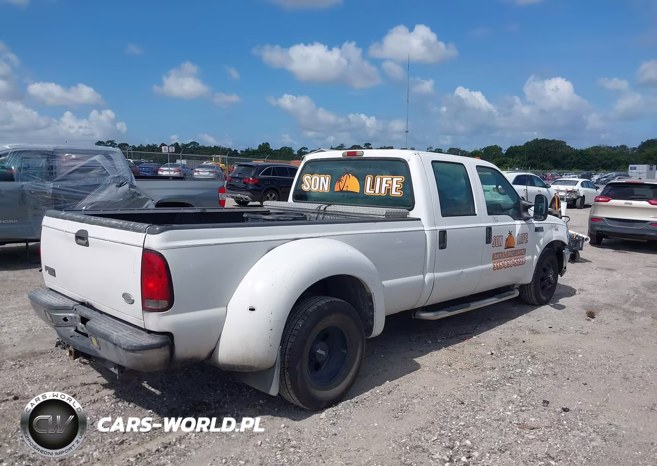 2002 Ford F-350 Lariat-Xl-Xlt VIN:1FTWW32F32ED59411 - 4