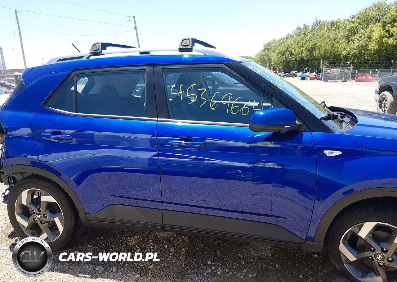 2023 Hyundai Venue Limited VIN:KMHRC8A31PU252408 - 13