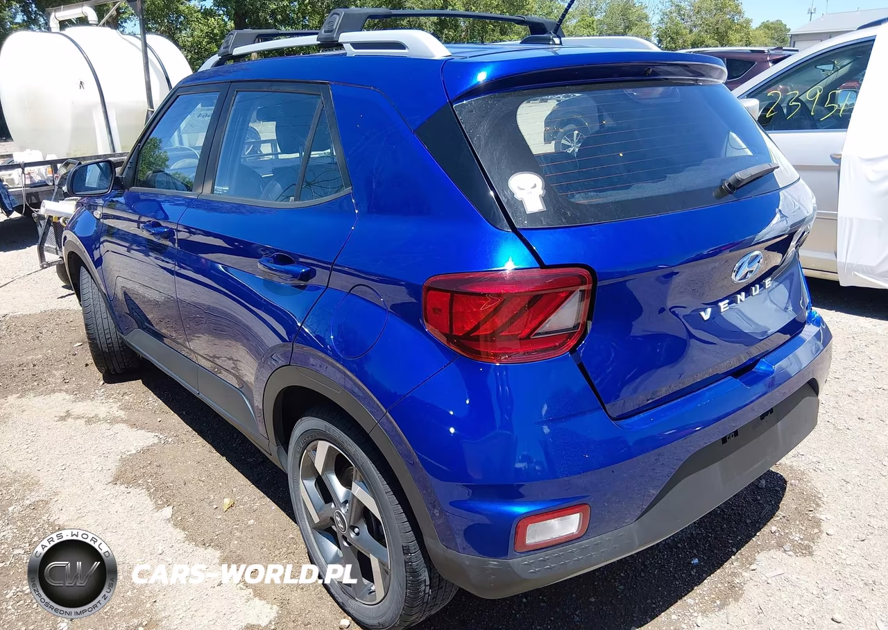 2023 Hyundai Venue Limited VIN:KMHRC8A31PU252408 - 3