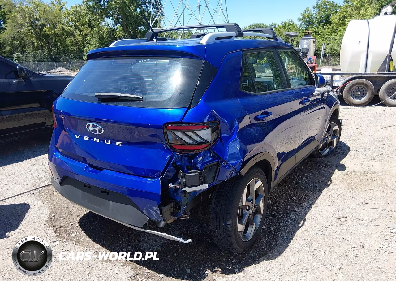 2023 Hyundai Venue Limited VIN:KMHRC8A31PU252408 - 4