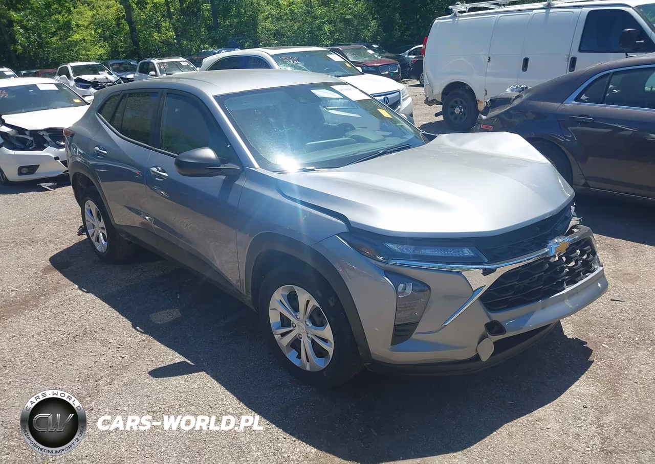 2025 Chevrolet Trax Fwd Ls – zdjęcie 1 z 17