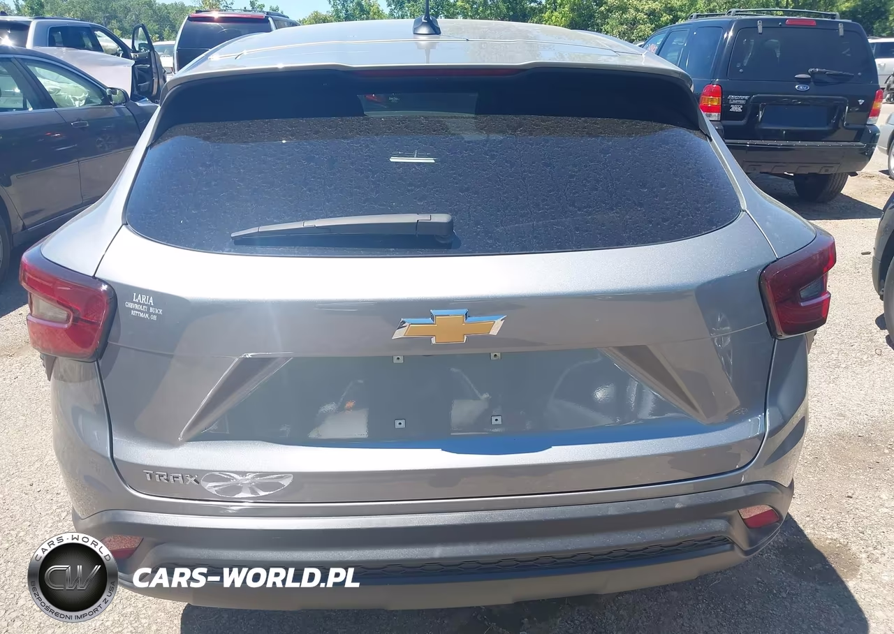 2025 Chevrolet Trax Fwd Ls VIN:KL77LFEP7SC129768 - 17