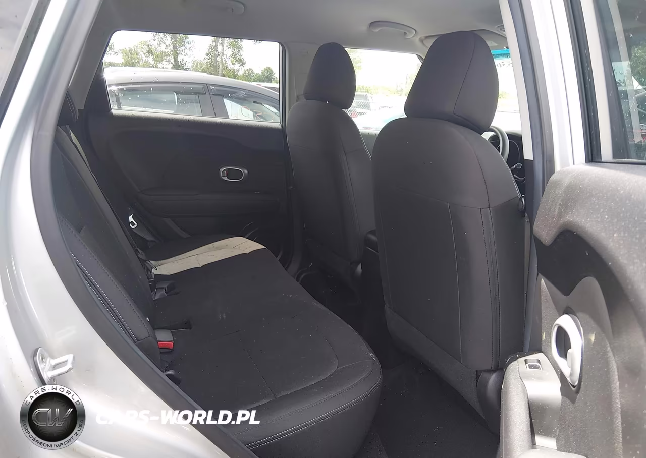 2018 Kia Soul ! VIN:KNDJN2A27J7543579 - 8