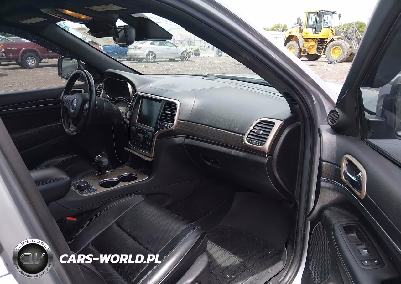 2014 Jeep Grand Cherokee Overland VIN:1C4RJFCMXEC304173 - 5