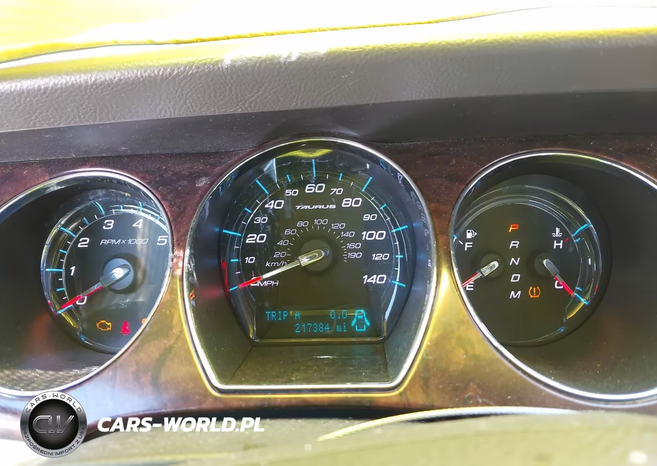 2011 Ford Taurus Limited VIN:1FAHP2FW3BG132224 - 7