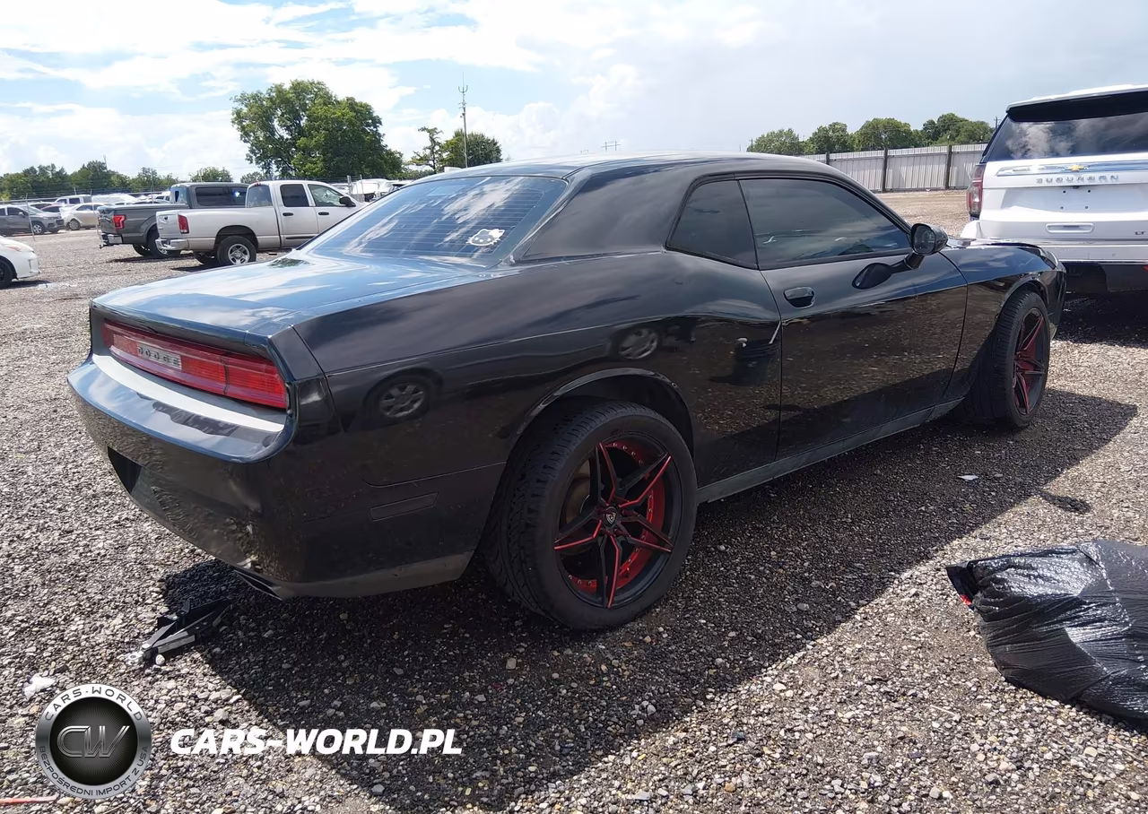 2014 Dodge Challenger Sxt VIN:2C3CDYAG2EH267014 - 4