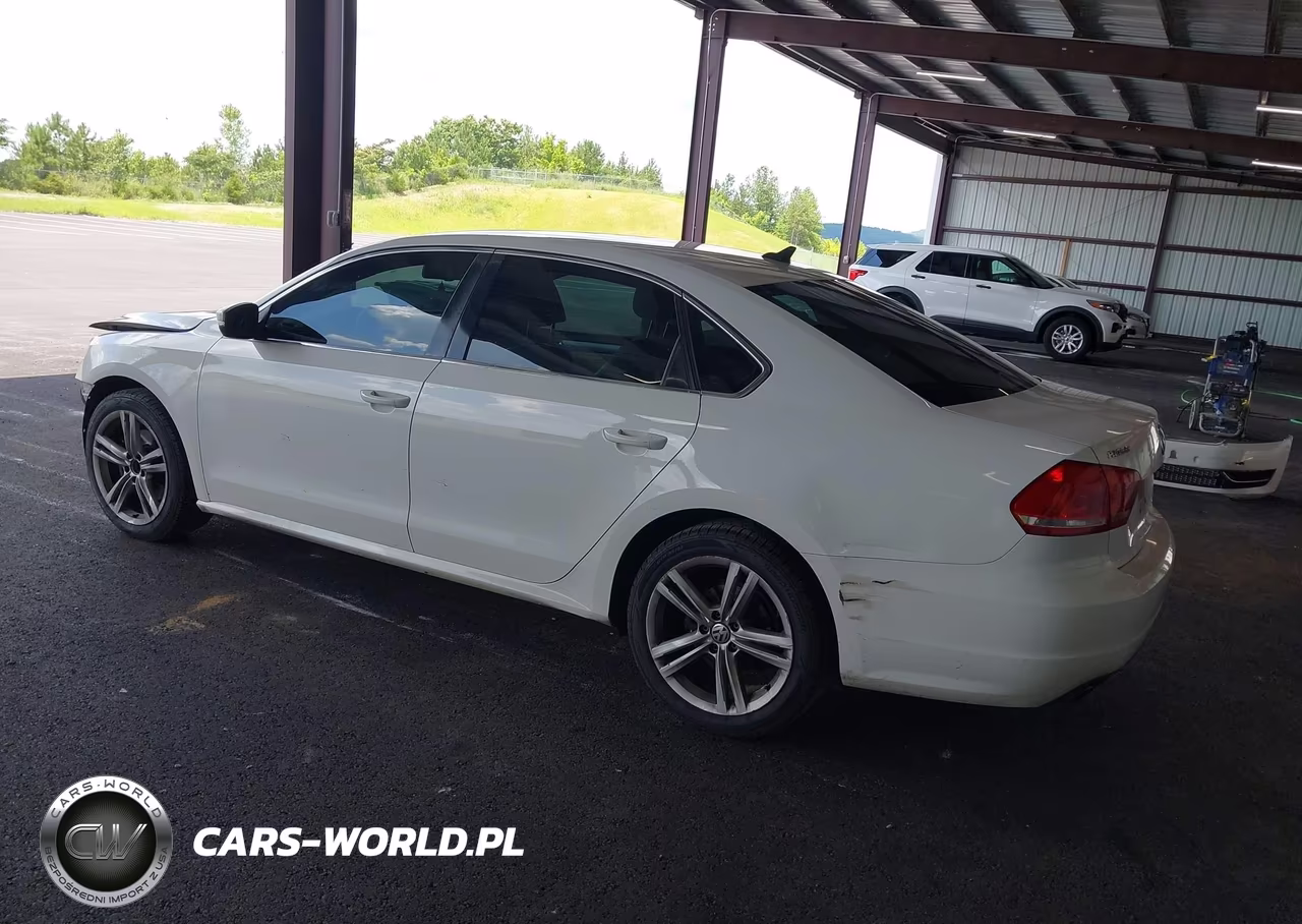 2014 Volkswagen Passat 1.8T Se VIN:1VWBS7A30EC075174 - 3