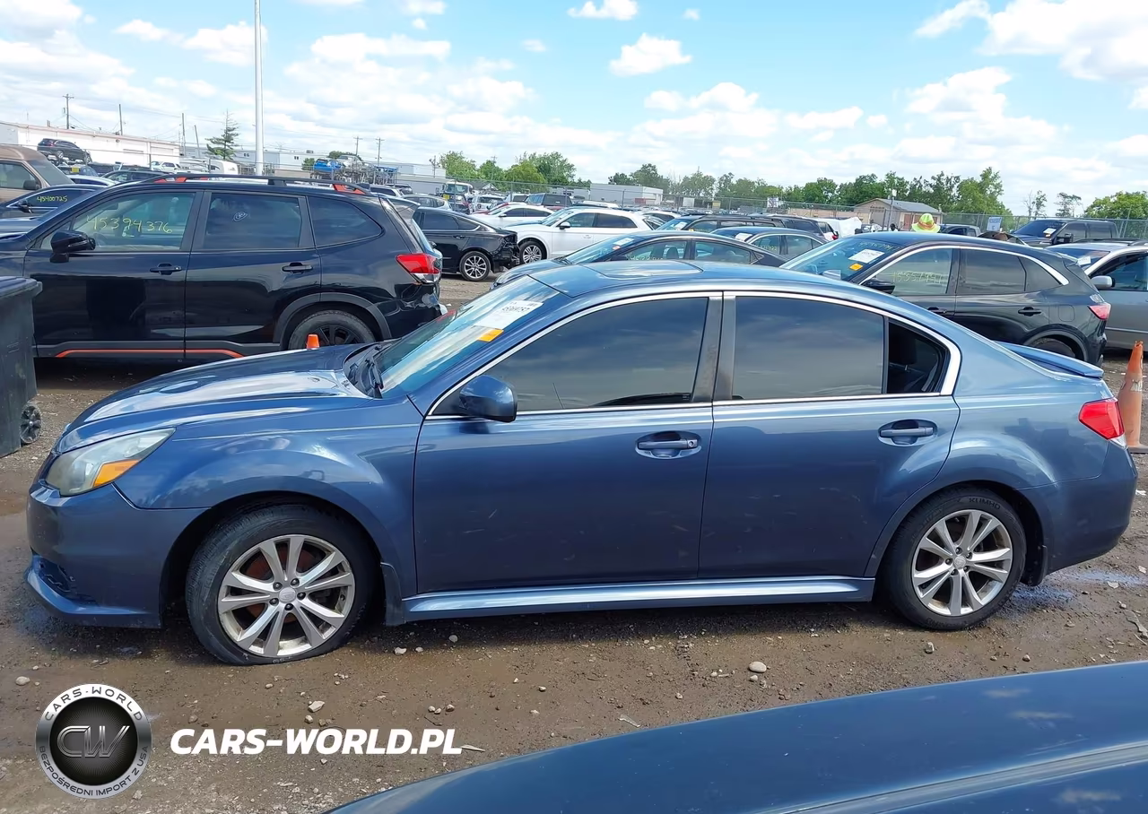 2014 Subaru Legacy 2.5I Premium VIN:4S3BMBD62E3014088 - 13