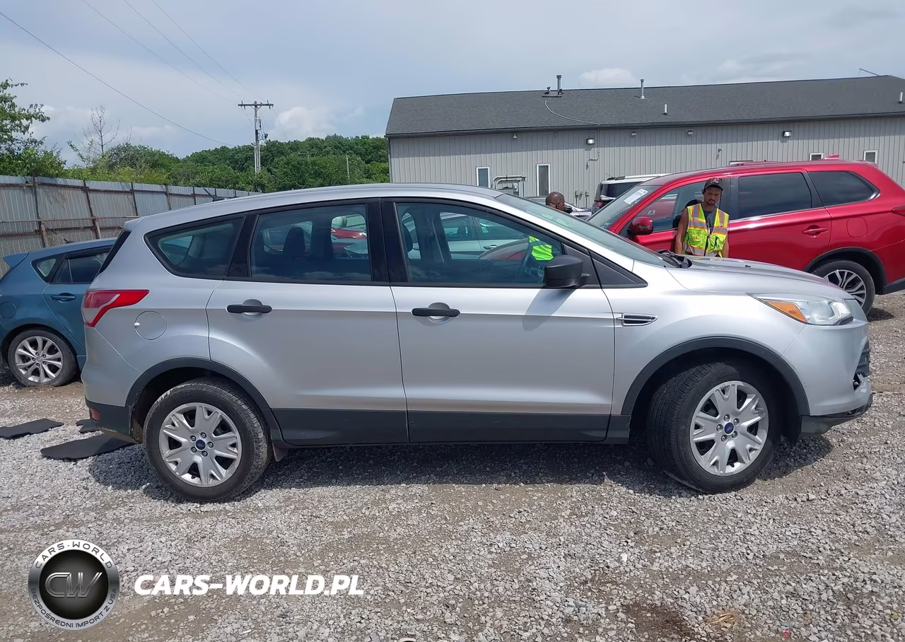 2016 Ford Escape S VIN:1FMCU0F74GUC76721 - 13