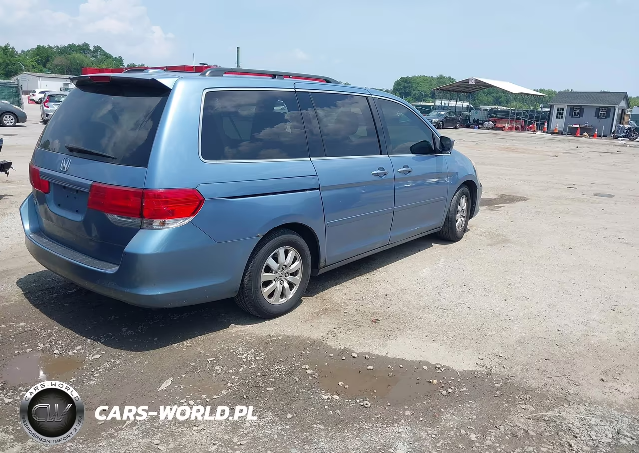 2010 Honda Odyssey Ex-L VIN:5FNRL3H71AB068733 - 4