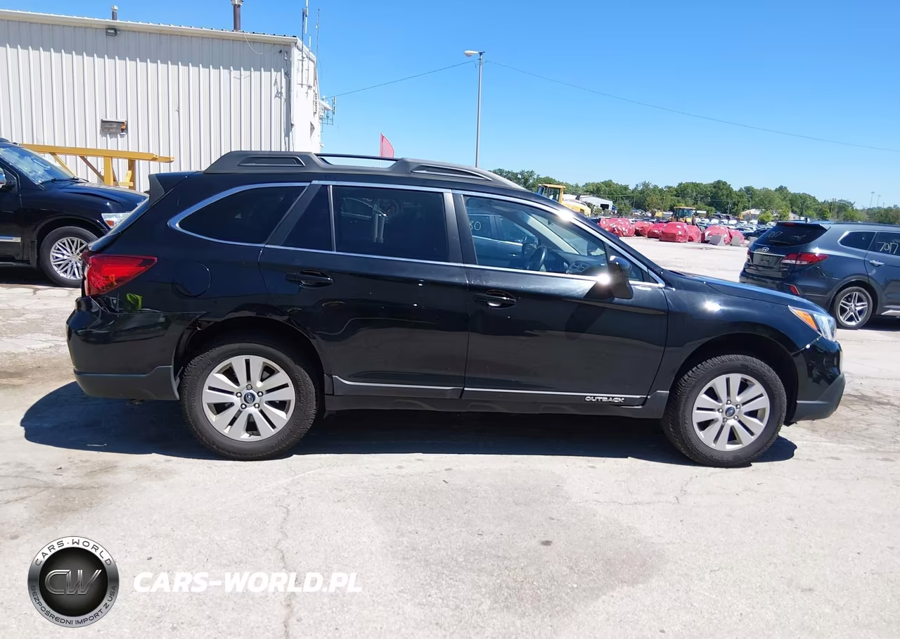 2015 Subaru Outback 2.5I Premium VIN:4S4BSBCCXF3300961 - 13