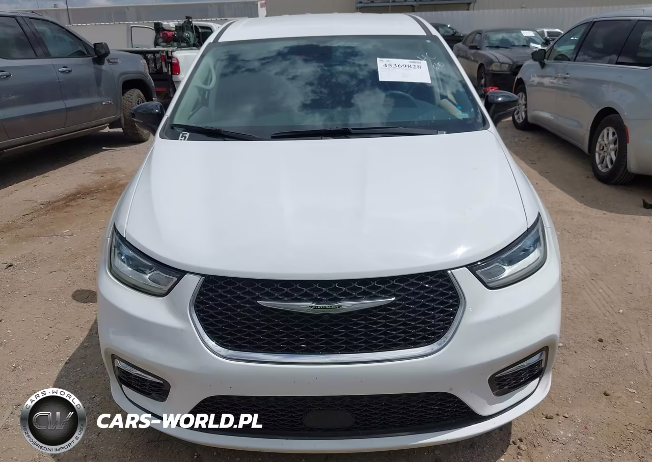 2024 Chrysler Pacifica Touring L VIN:2C4RC1BGXRR116212 - 12